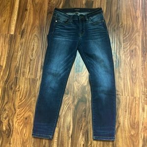 Size 3/26 Judy Blue jeans